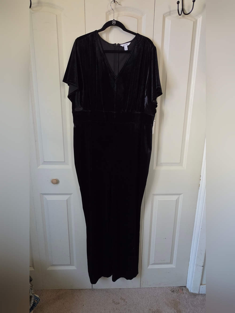 Black Velvet V-Neck Maxi Dress